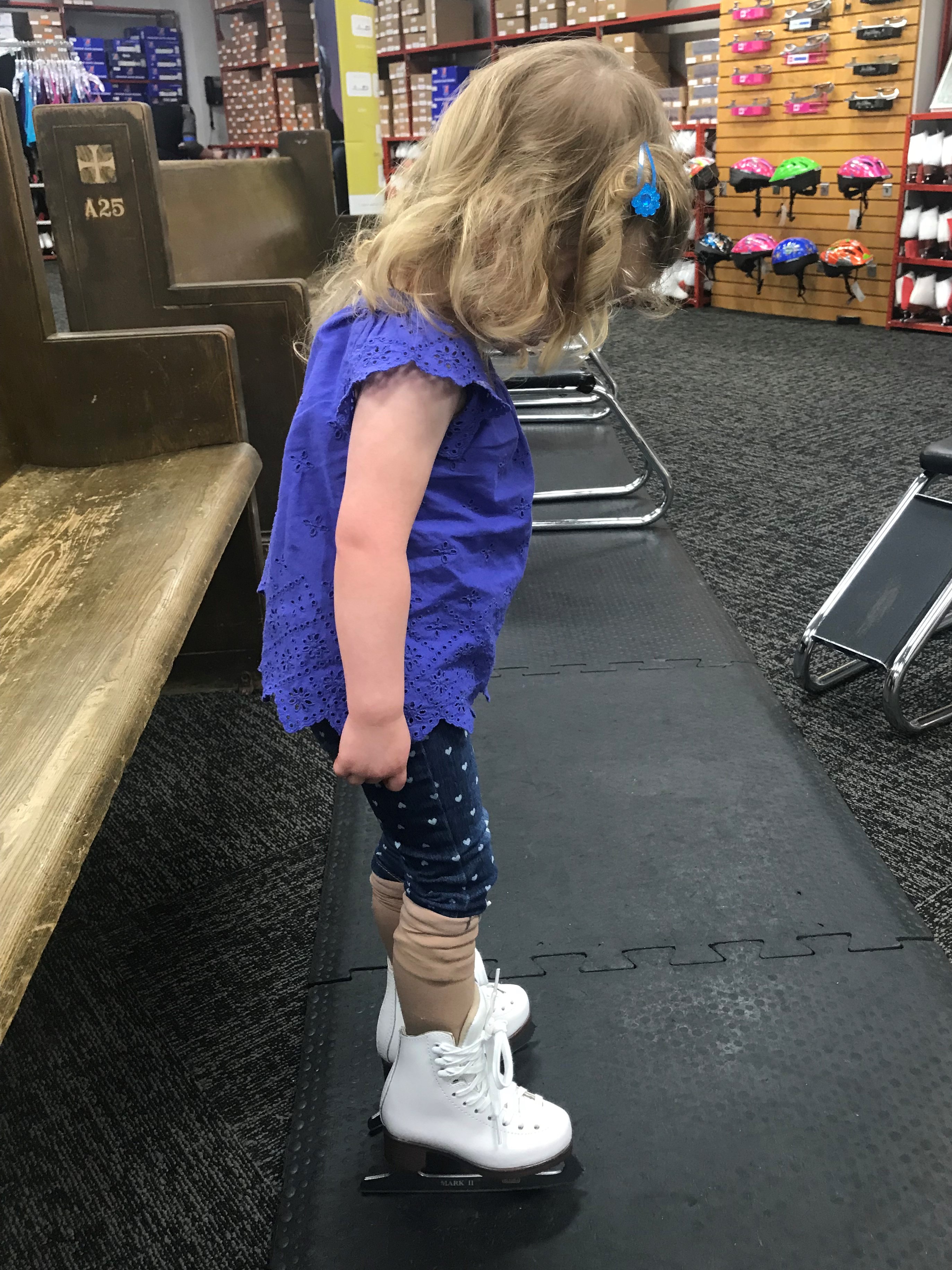 TinyTot Stands in Jackson Mystique Toddler Size 8 skates